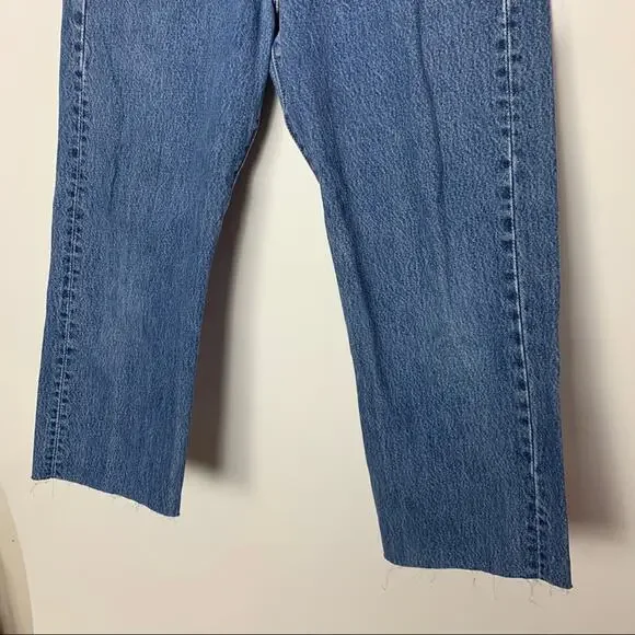 Levi’s Cropped 501 Cutoff Denim Jeans Tapered - Picture 2 of 7